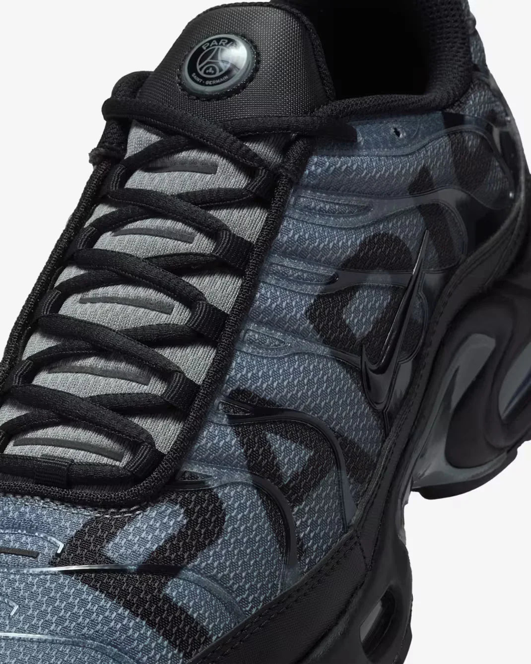 Nike Air Max Plus TN Paris Saint-Germain Grey
