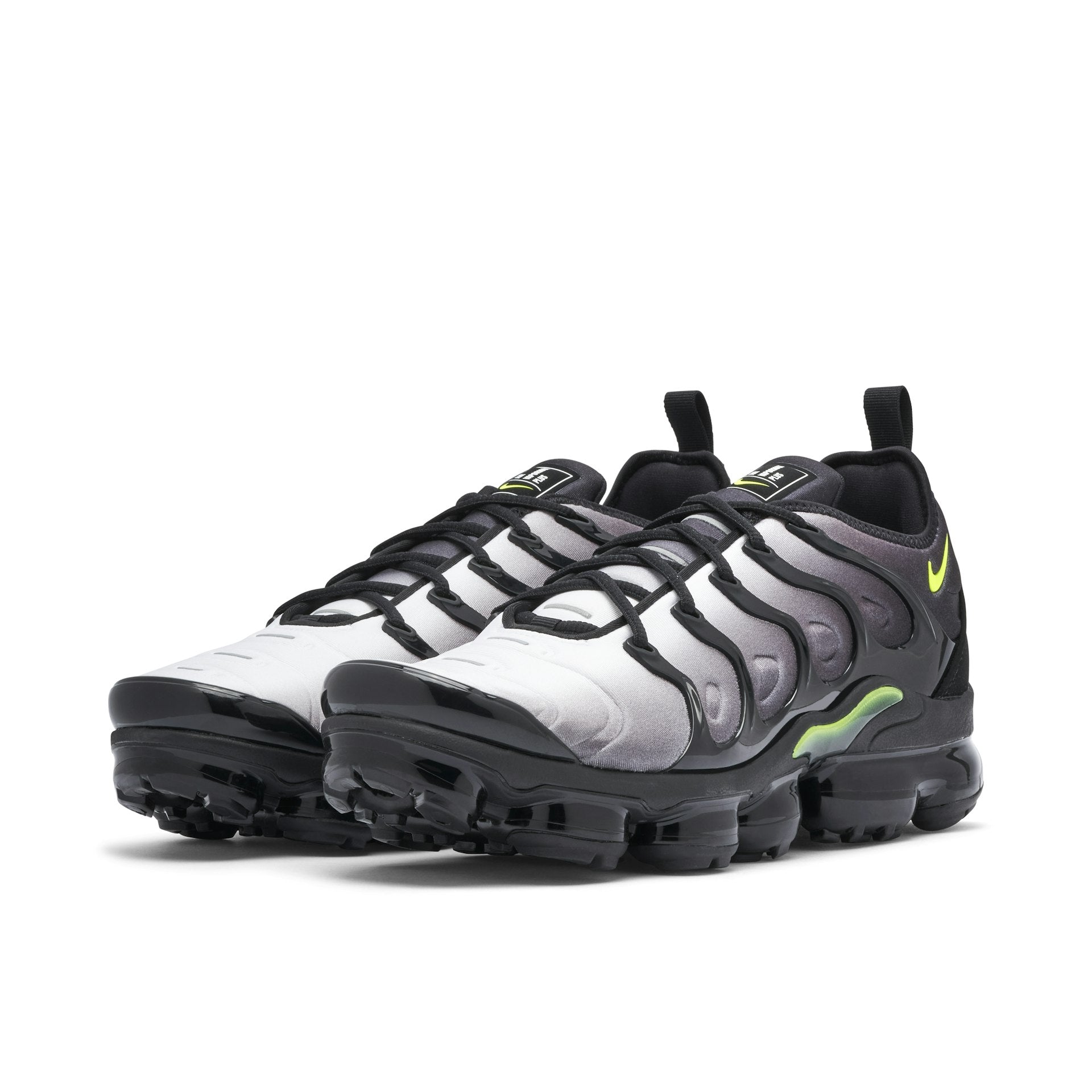 Nike Air VaporMax Plus
"Black Volt"